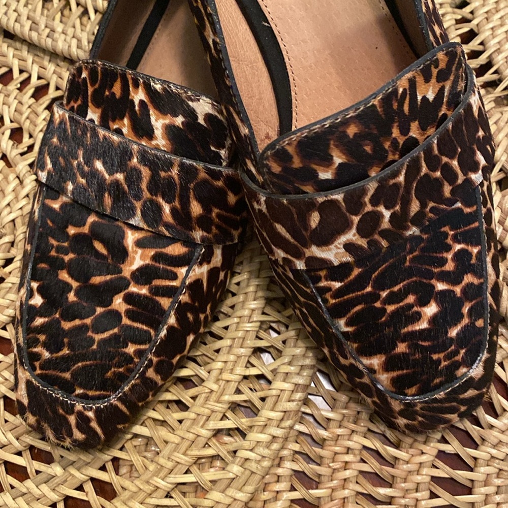 Halogen animal print calf hair flats size 8 - Picture 4 of 5